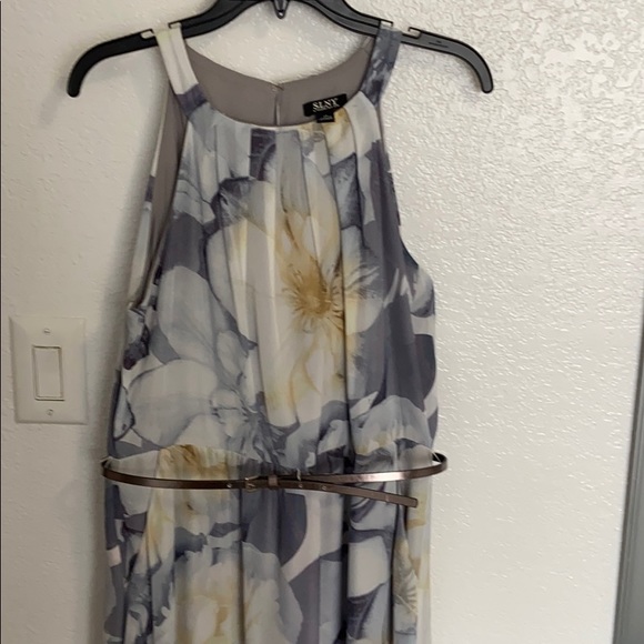 SLNY Dresses & Skirts - Dress SLNY Dresses & Skirts - Dress